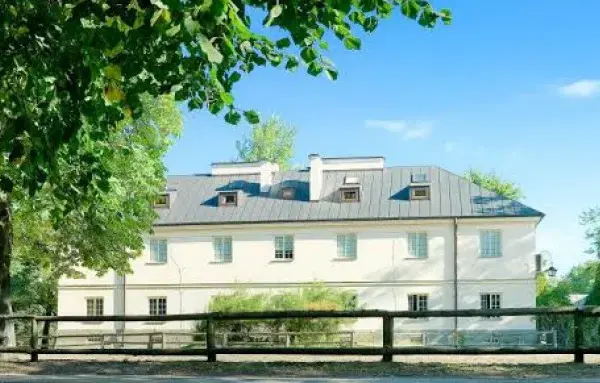 Odkryj Muzeum Łowiectwa i Jeździectwa: Łazienki, bilety, godziny