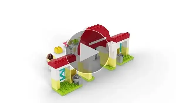 LEGO Duplo Stadnina Koni 10951: Idealny prezent dla malucha?