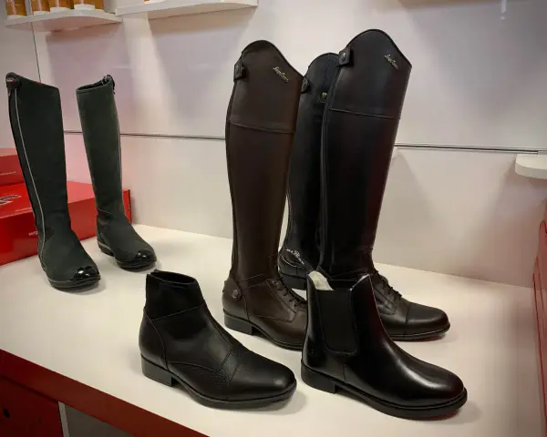 Męskie buty jeździeckie: Jak wybrać idealne oficerki i sztyblety?